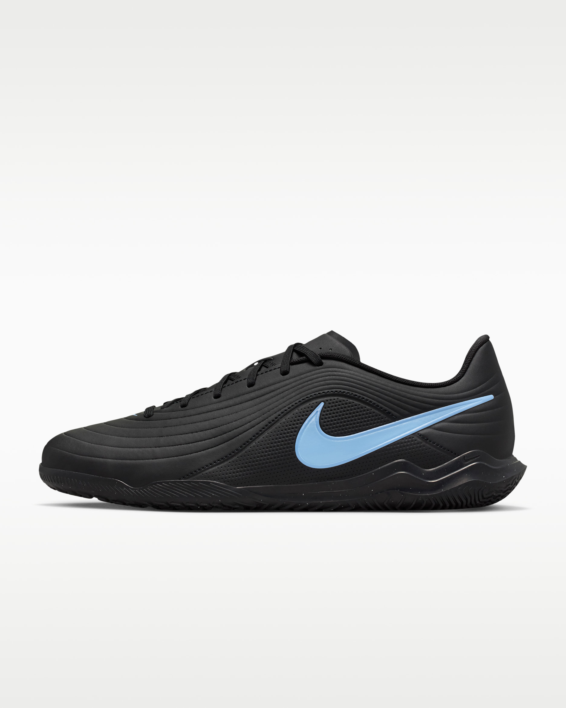 Nike Tiempo Maestro Club Indoor/Court Low-Top Soccer Shoes. Nike.com